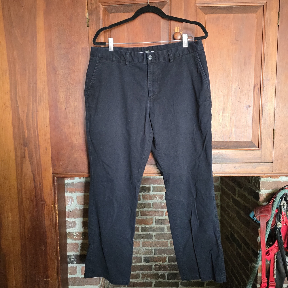 Old Navy Men's Black Ultimate Straight Pants - 34 x 30 - Cotton